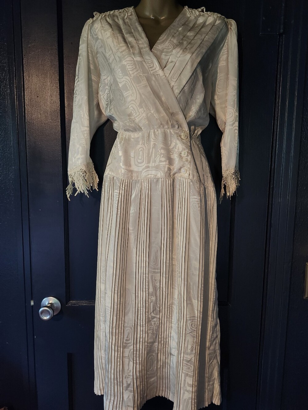 Cream Dynasty Patterned Satin Ornate 80s Pleated Dress w Crocheted Details S